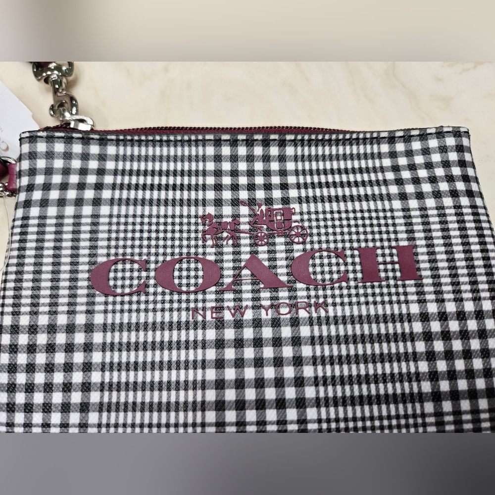SALE Coach Peyton Glen Black and Red Checkered Women's Wristlet NWT - Picture 2 of 7